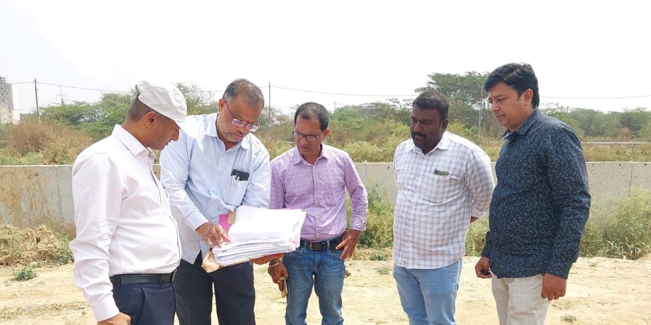 Complete Storm Water Drain Works on Priority, Directs D.S. Ramesh – East City Corporation