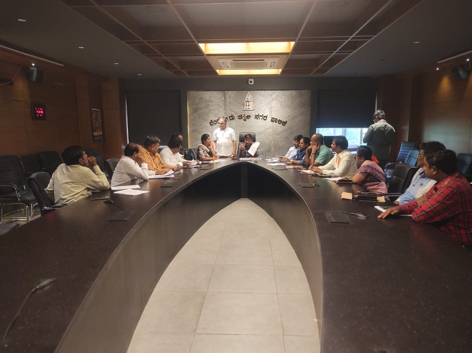 Draft Voter List Review Meeting Held with Political Parties – South Corporation