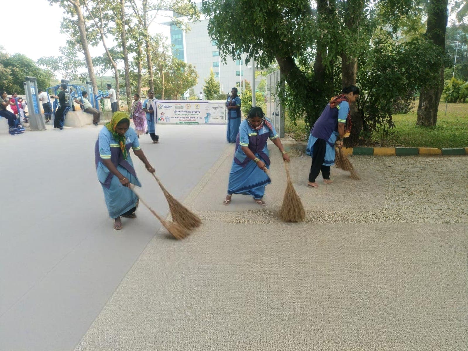 Lake Area Cleaning Drive Conducted Under Swachh Survekshan in Central Corporation